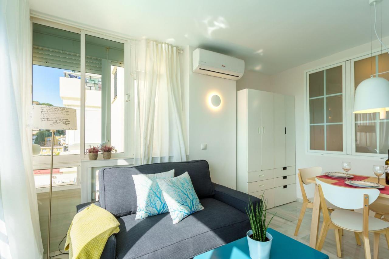 Malagasuite Carihuela Apartments Torremolinos Ngoại thất bức ảnh