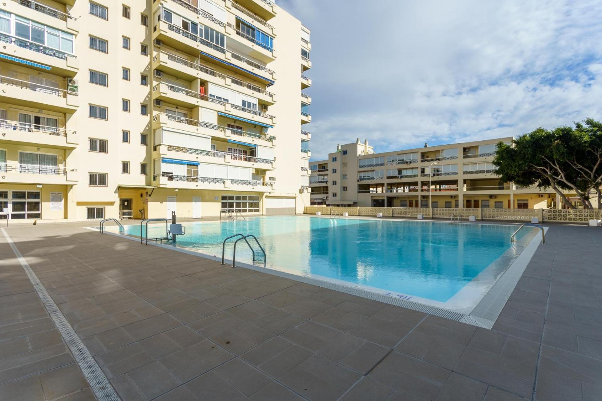 Malagasuite Carihuela Apartments Torremolinos Ngoại thất bức ảnh